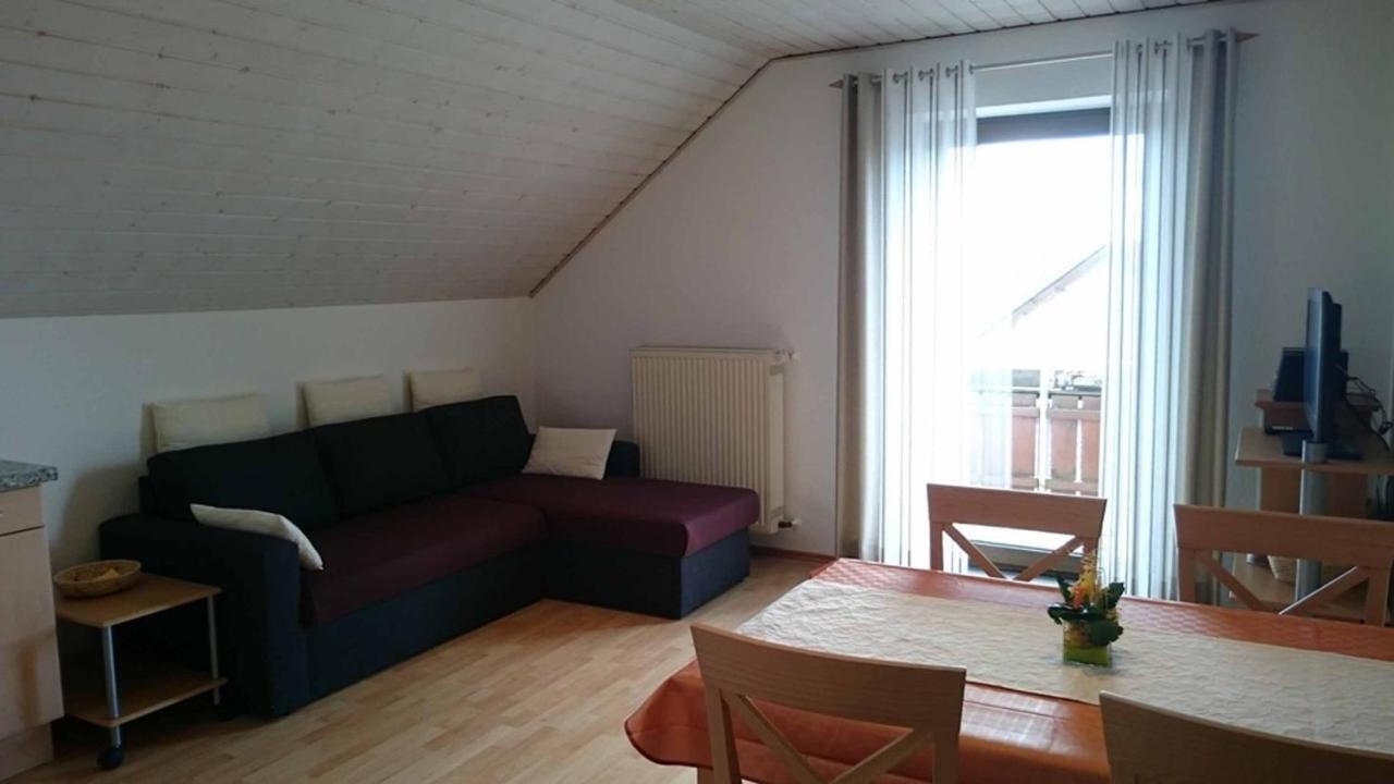 Ferienhaus Guenztal, Fam. Botzenhart Ellzee エクステリア 写真